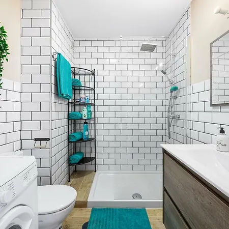 The Colors House, 653 Y 654 - Private *